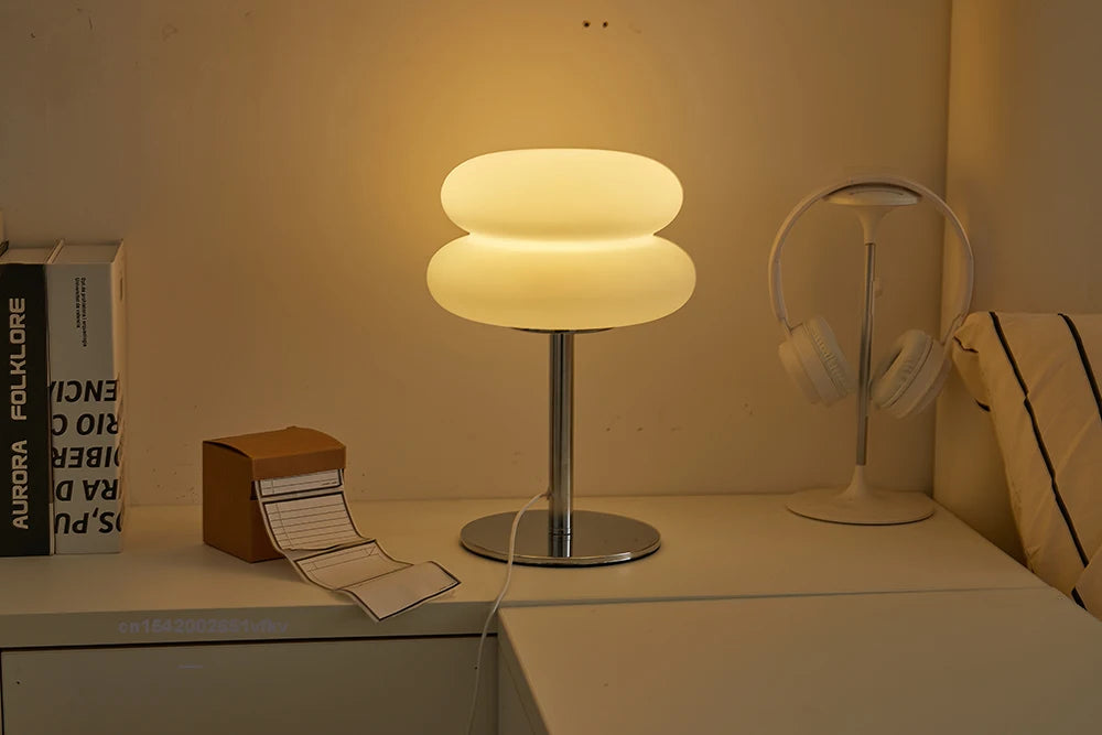 Bauhaus plastic table lamp